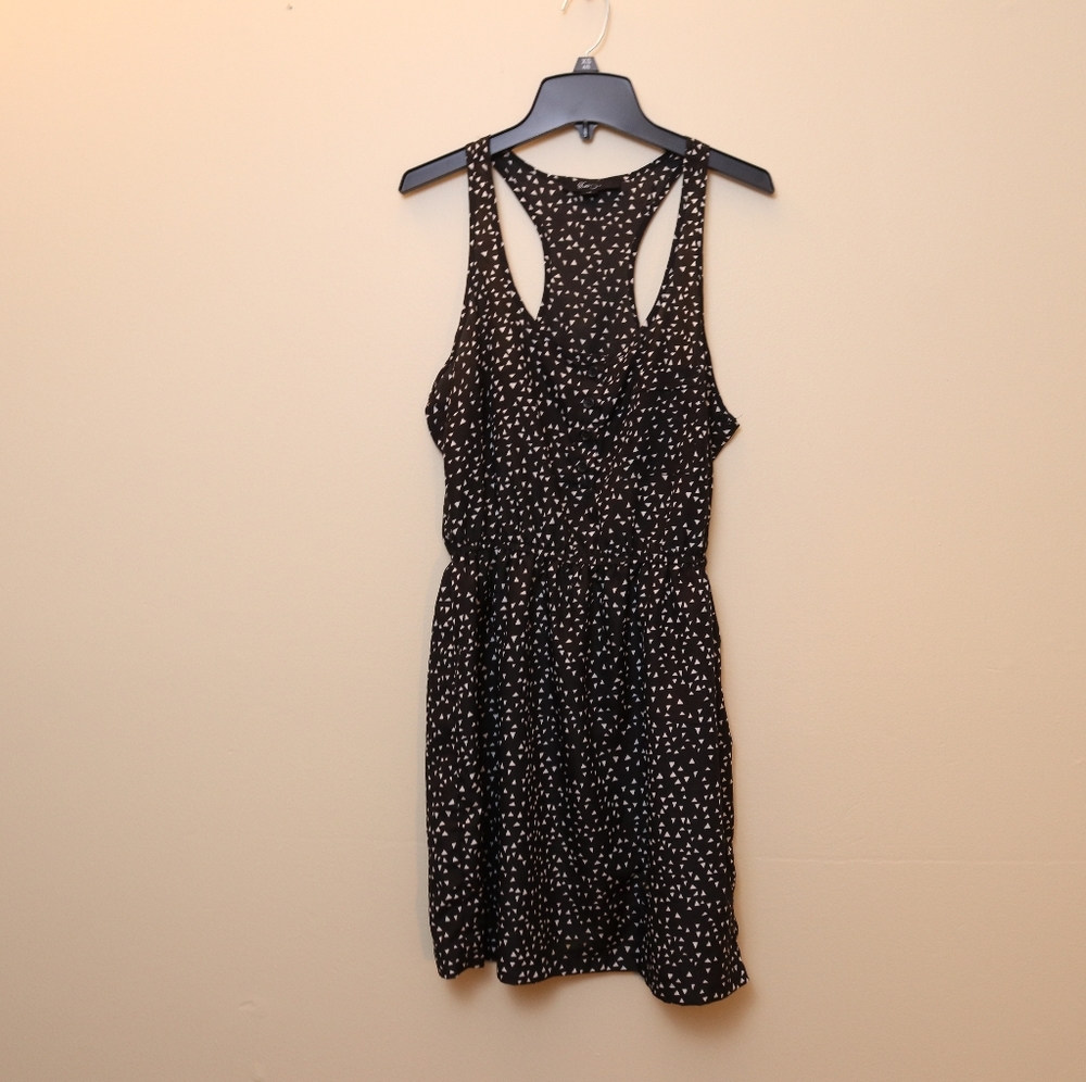Polka dot (Triangle) dress
